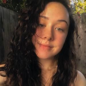 Meet your Posher, Taya
